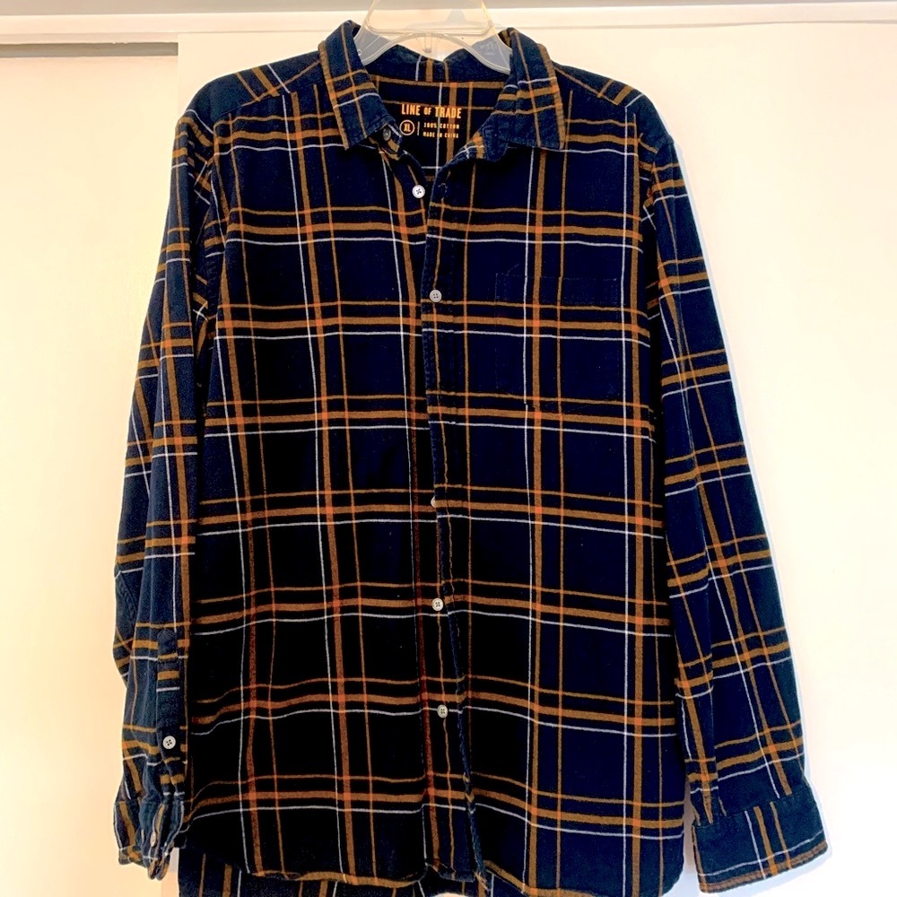 Men’s Flannel Button Up